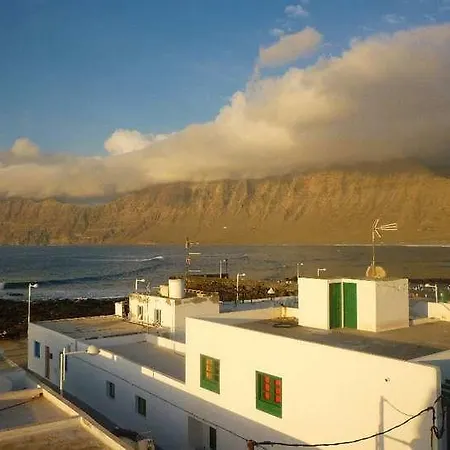 Apartment Marzidis Famara
